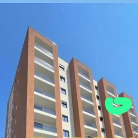 Hawaii * Vlorë